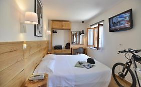 Albergo Les Dependances